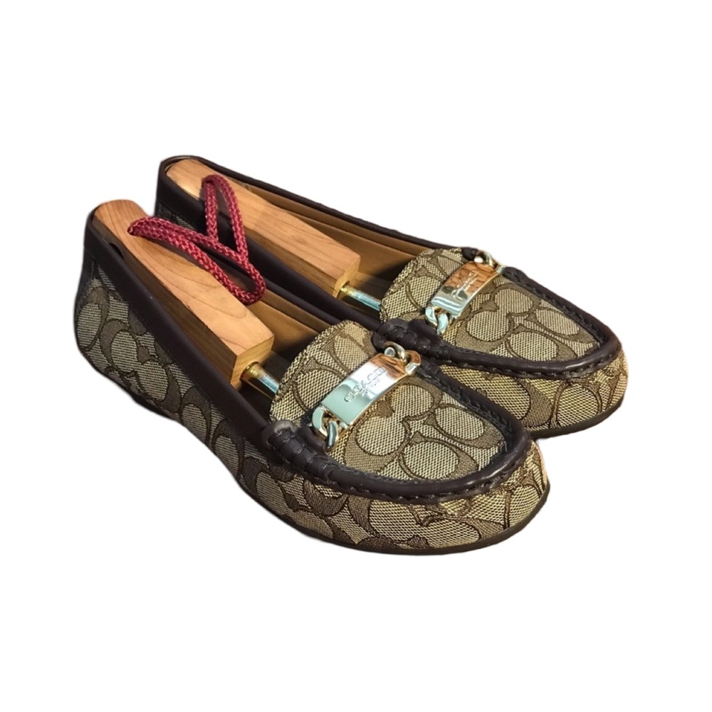 Coach Flats - Picture 9 of 9